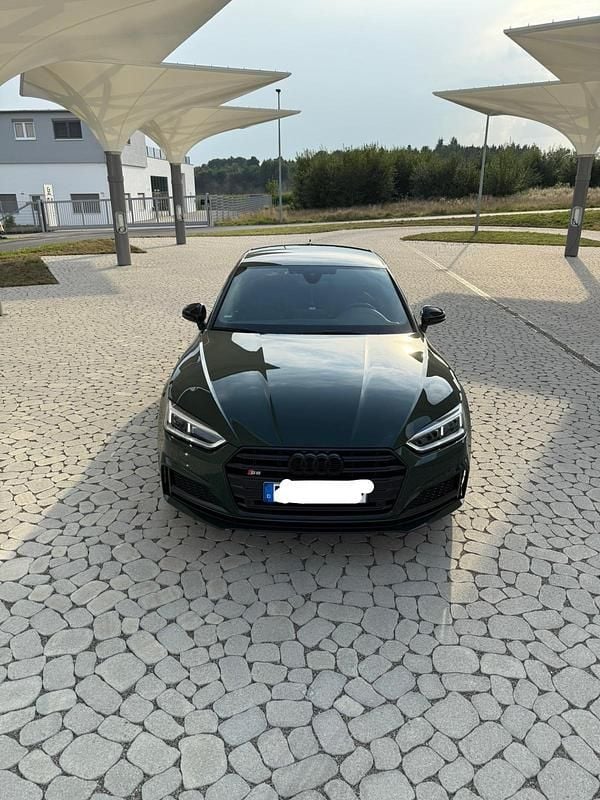 Grün Gebraucht 2019 Audi S5 Sportback Kleinwagen | 34.250 € (Superpreis) - Bild 1/4