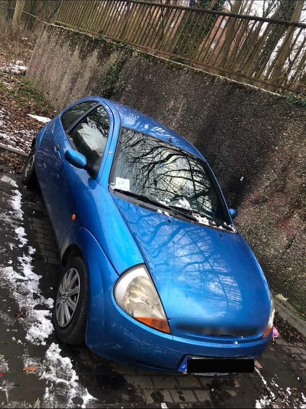 Gebraucht Ford Ka Colourline 69 PS (50 kW) 2005 Blau Limousine