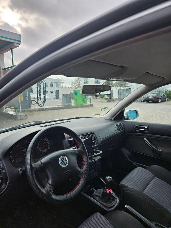 Gebraucht VW Golf IV 116 PS (85 kW) 2002 Schwarz Limousine