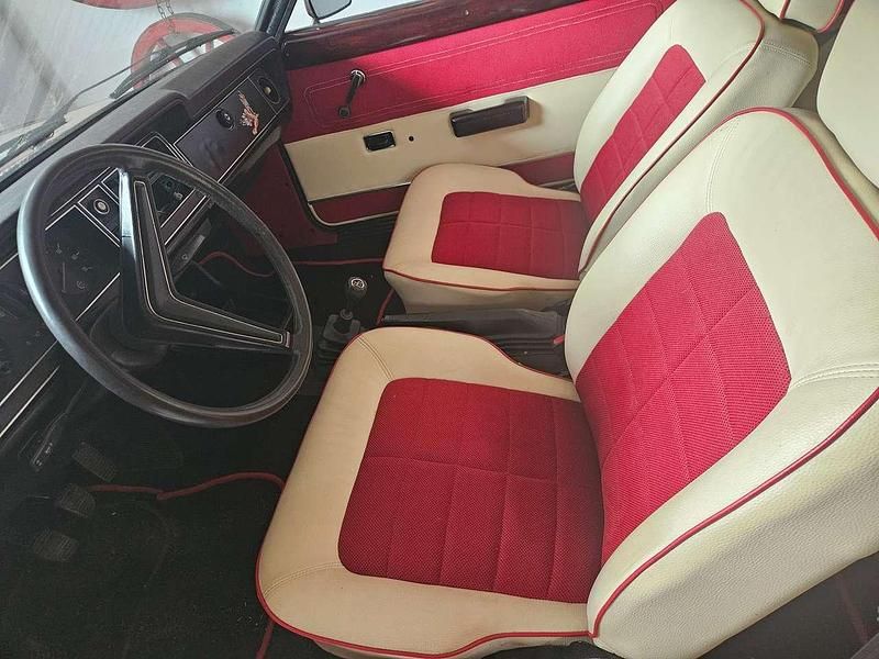 Gebraucht Ford Taunus 72 PS (52 kW) 1975 Rot