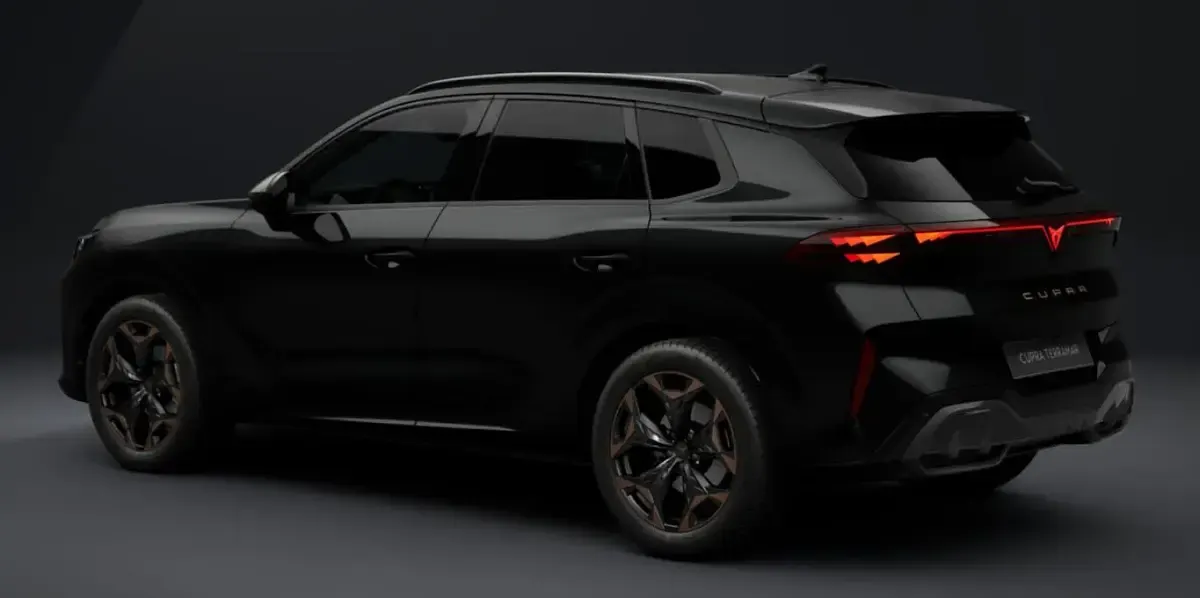 Uusi Cupra Terramar 150 HP (110 kW) 2025 Musta Katumaasturi