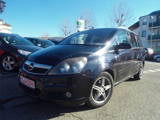 Gebraucht Opel Zafira 120 PS (88 kW) 2007 Van / Kleinbus