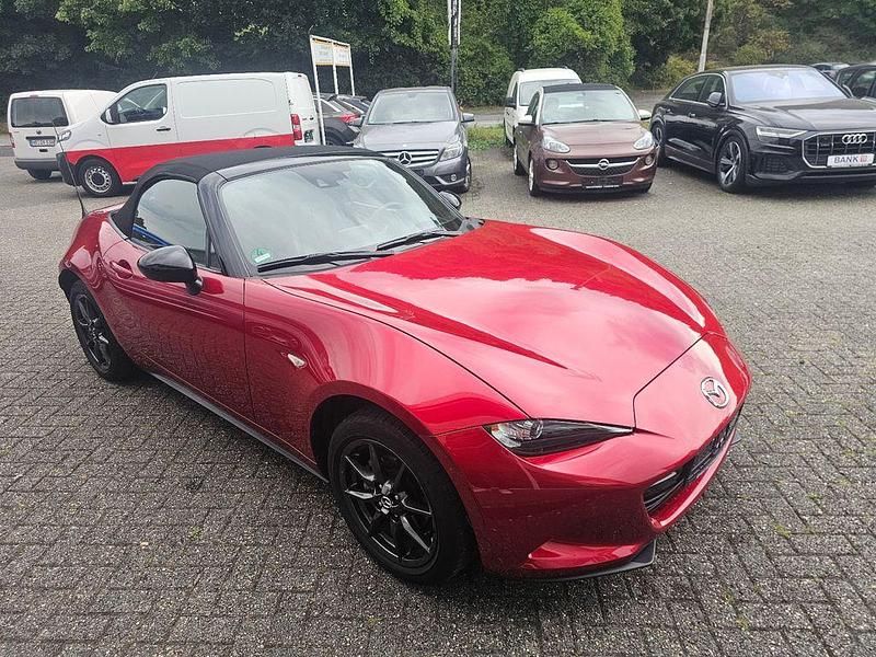 Rot Gebraucht 2016 Mazda MX5 Sports-Line Cabrio | 17.500 € (Guter Preis) - Bild 1/4