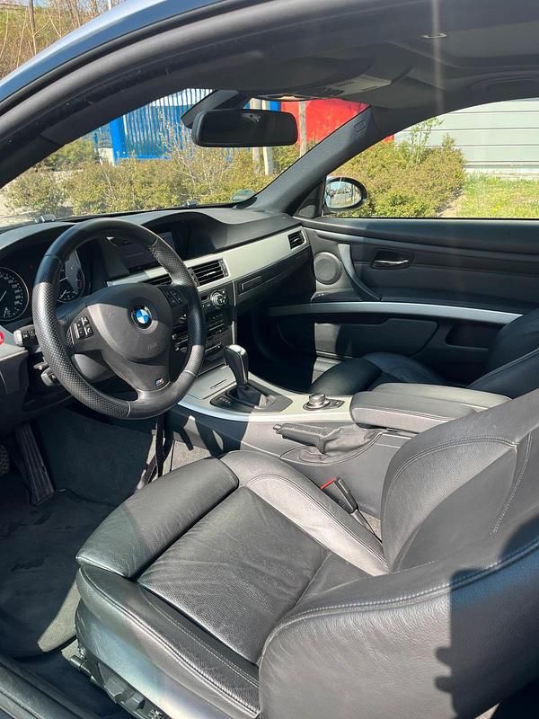 Gebraucht BMW 335 286 PS (210 kW) 2007 Silber Coupé