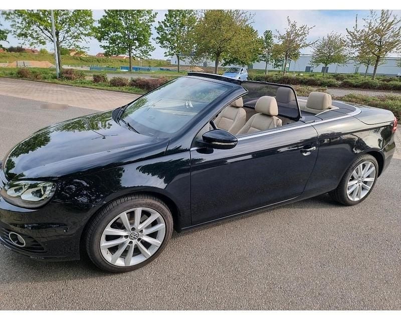 Gebraucht VW Eos 140 PS (102 kW) 2012 Schwarz Cabrio