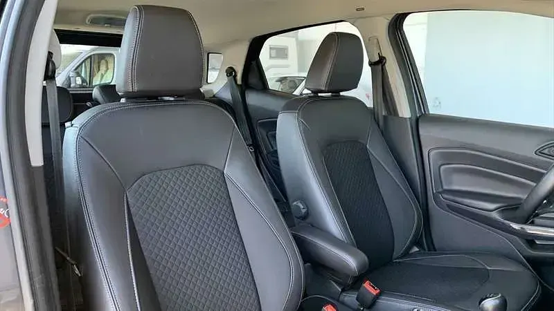 Gebraucht Ford Ecosport Titanium 99 PS (72 kW) 2017 Grau / smokegrau / metallic SUV
