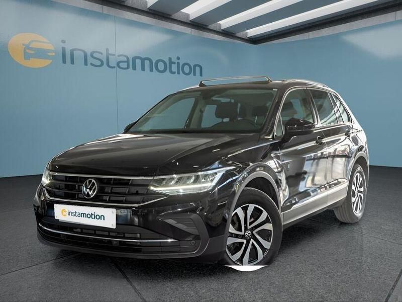 Gebraucht VW Tiguan 150 PS (110 kW) 2022 Schwarz SUV