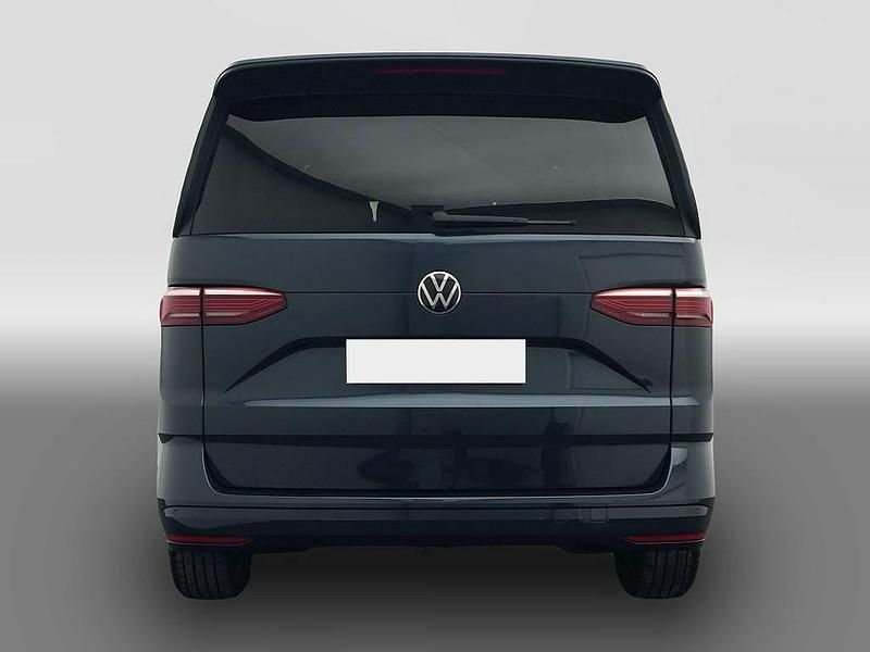 Gebraucht VW Multivan 150 PS (110 kW) 2024 Blau Van