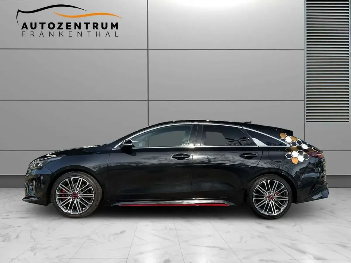 Używany Kia ProCeed GT 204 KM (150 kW) 2019 Czarny Kombi