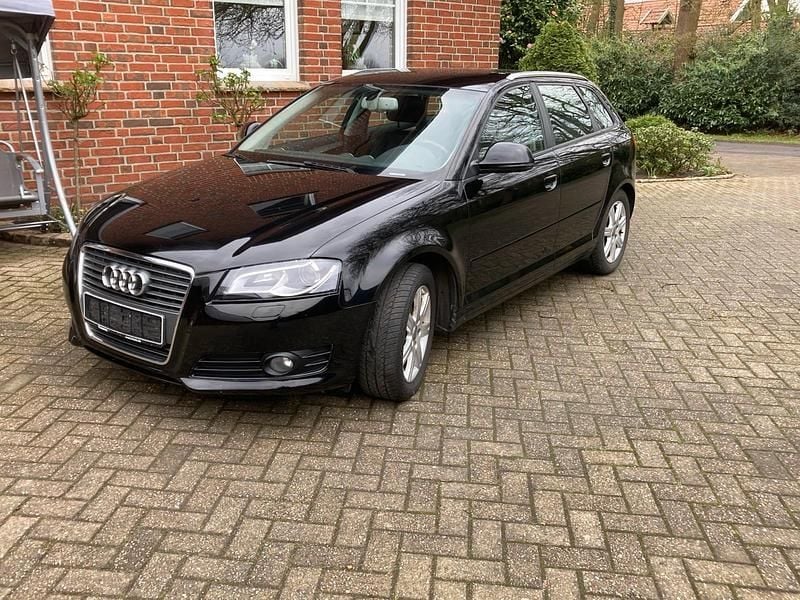 Second-hand Audi A3 125 CP (91 kW) 2009 Negru Hatchback