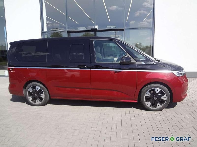 Gebraucht VW Multivan Style 150 PS (110 kW) 2025 Deep black perleffekt/ fortanarot metallic Van