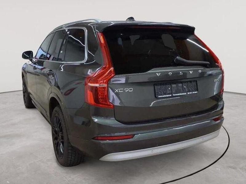 Gebraucht Volvo XC90 Momentum 235 PS (172 kW) 2021 Pine grey metallic SUV
