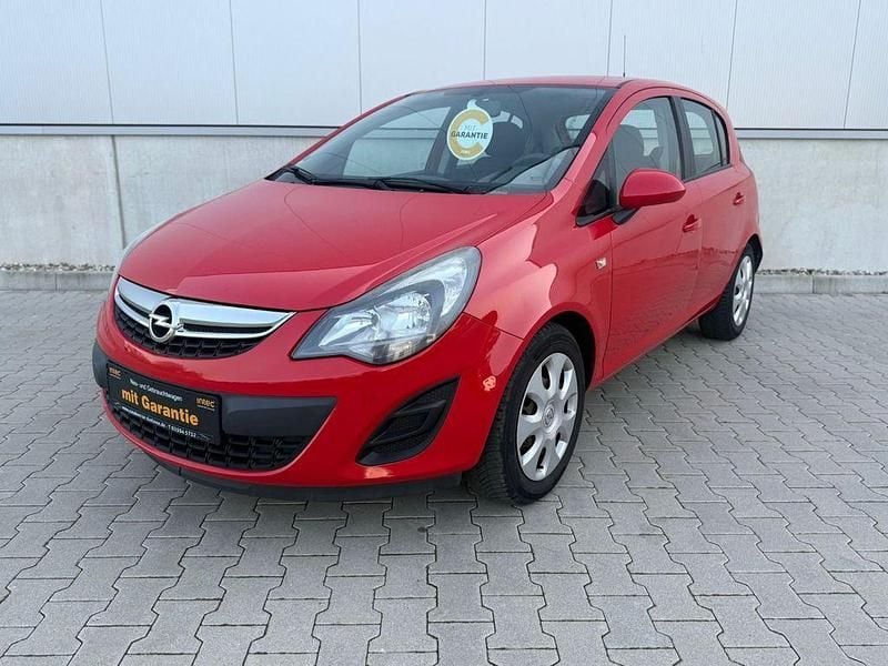 Gebraucht Opel Corsa Edition 86 PS (63 kW) 2014 Rot Kleinwagen