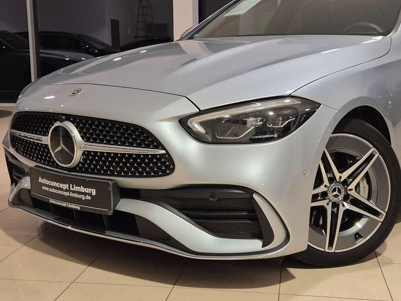 Gebraucht Mercedes 300 AMG line 265 PS (194 kW) 2021 Silber Limousine