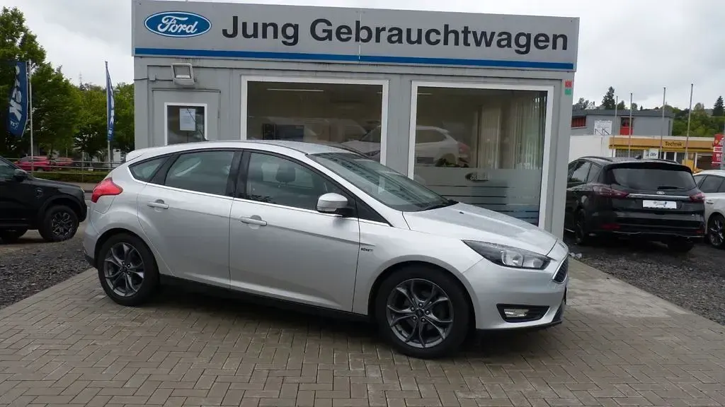 Gebraucht Ford Focus Trend 125 PS (91 kW) 2016 Limousine