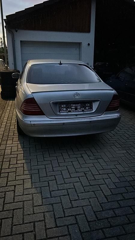 Gebraucht Mercedes S320 197 PS (144 kW) 2002 Silber Limousine