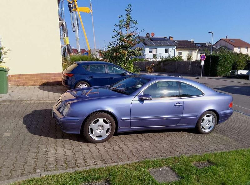 Blau Gebraucht 2000 Mercedes CLK230 Elegance Coupé | 5.500 € (Fairer Preis) - Bild 1/4