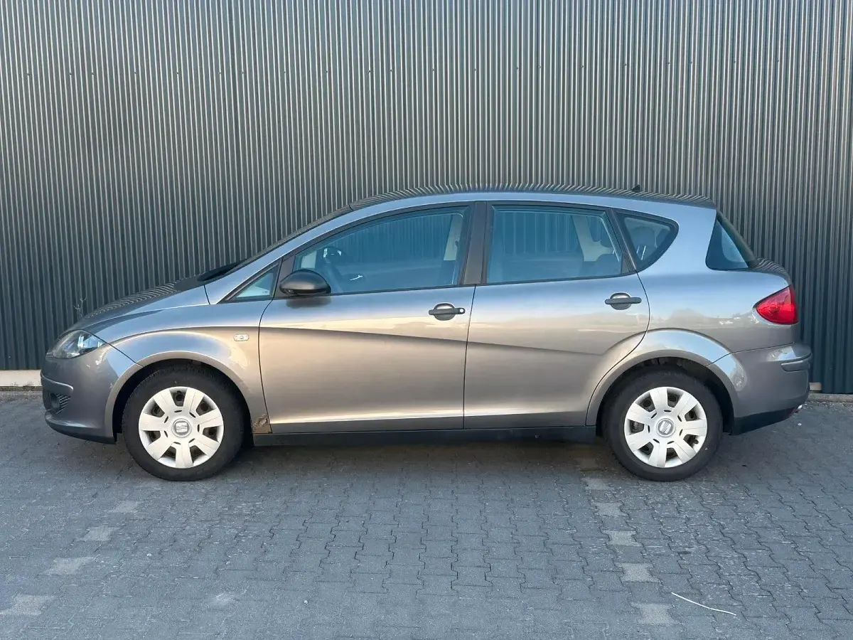 Gebraucht Seat Toledo 102 PS (75 kW) 2005 Grau Kleinwagen