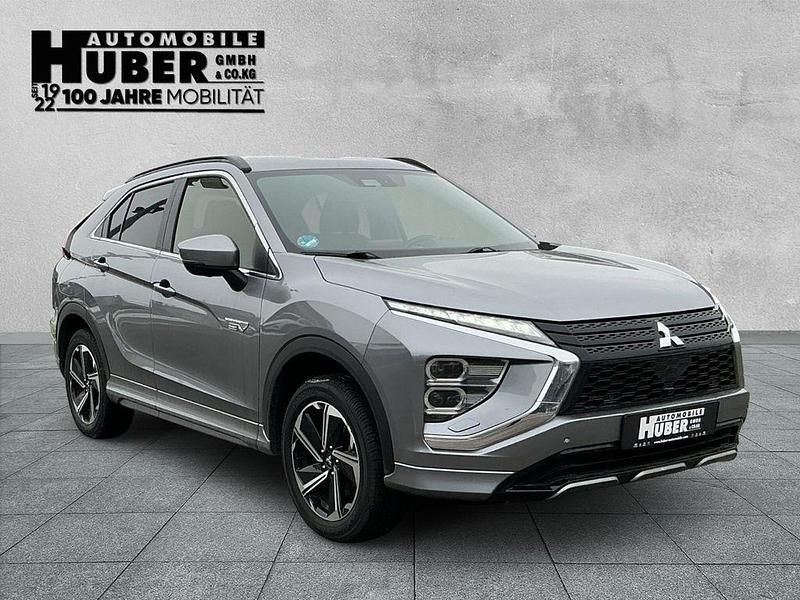 Gebraucht Mitsubishi Eclipse Cross Select 188 PS (138 kW) 2023 Grau SUV
