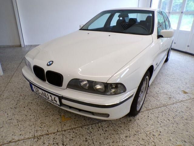 Gebraucht BMW 523 170 PS (125 kW) 1996 Weiß Limousine