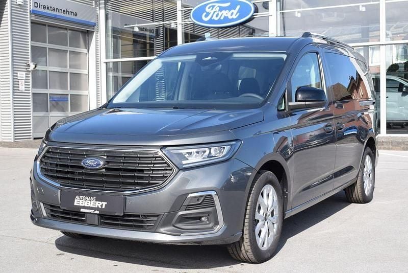 Neu Ford Tourneo Titanium 150 PS (110 kW) 2025 Grau Van / Kleinbus