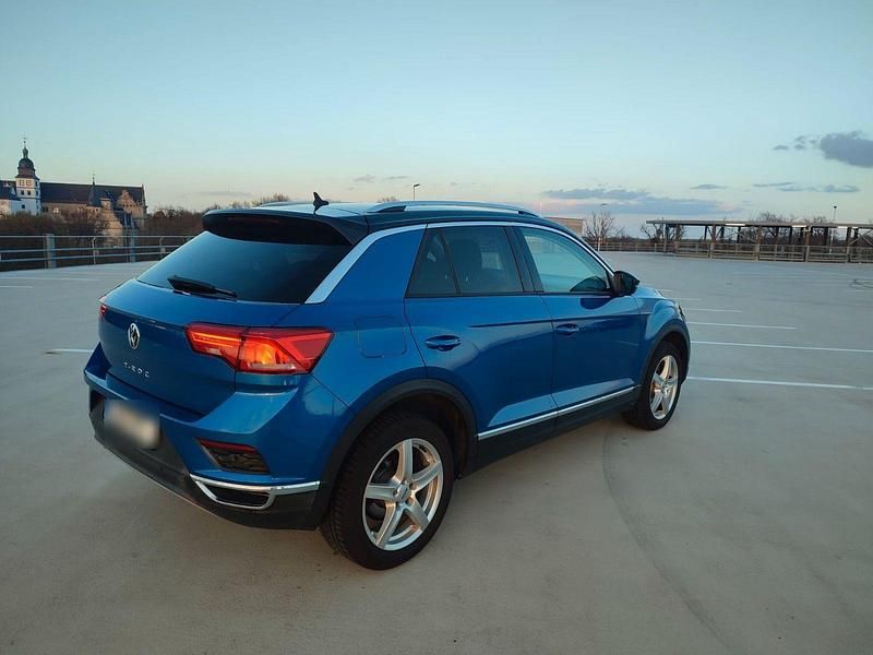 Gebraucht VW T-Roc Style 150 PS (110 kW) 2018 Blau SUV