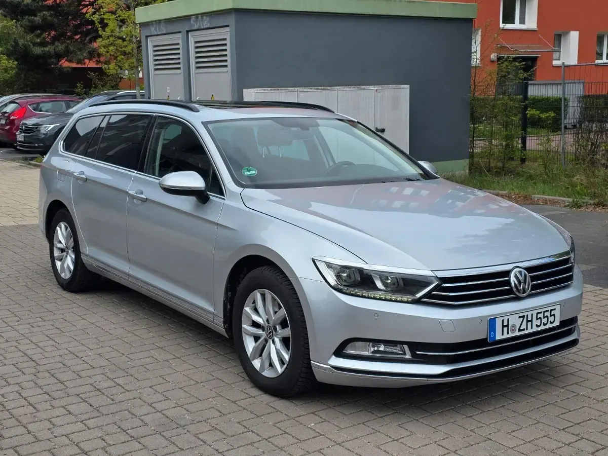 Używany VW Passat Highline 190 KM (139 kW) 2016 Szary Sedan/Limuzyna