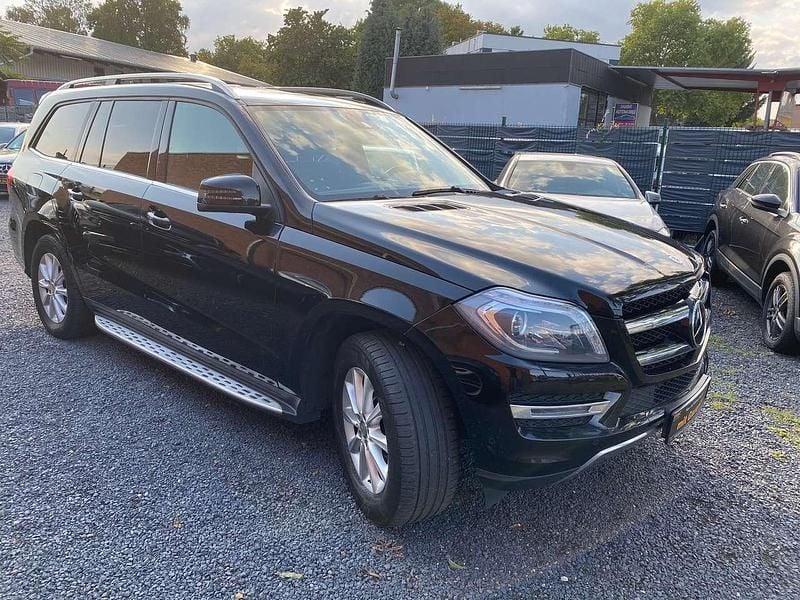 Schwarz Gebraucht 2014 Mercedes GL350 SUV | 19.900 € (Guter Preis) - Bild 1/4