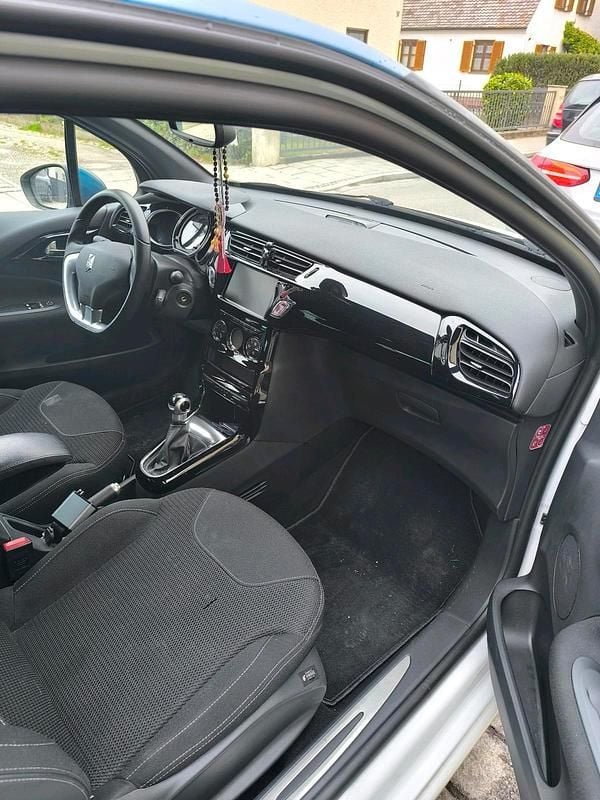 Gebraucht Citroën DS3 110 PS (80 kW) 2016 Kleinwagen