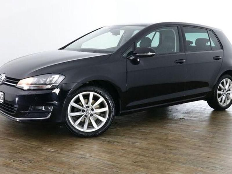 Gebraucht VW Golf VII Highline 122 PS (89 kW) 2014 Schwarz Limousine