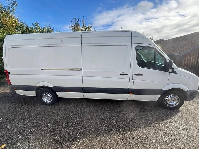 Weiß Gebraucht 2011 VW Crafter Van | 8.200 € (Guter Preis) - Bild 1/4