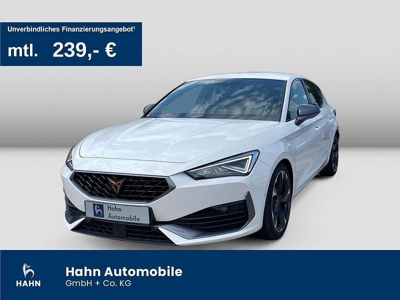 "candy" weiss Gebraucht 2022 Cupra Leon Limousine | 25.370 € (Guter Preis) - Bild 1/3