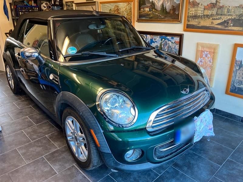 Grün Gebraucht 2011 Mini Cooper Cabriolet Cabrio | 9.750 € (Fairer Preis) - Bild 1/4
