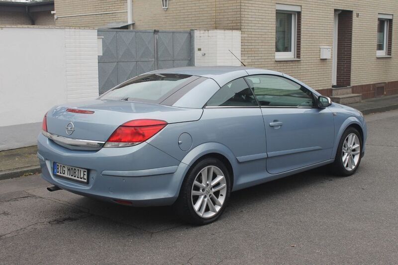 Gebraucht Opel Astra Cabriolet Cosmo 105 PS (77 kW) 2006 Blau Cabrio