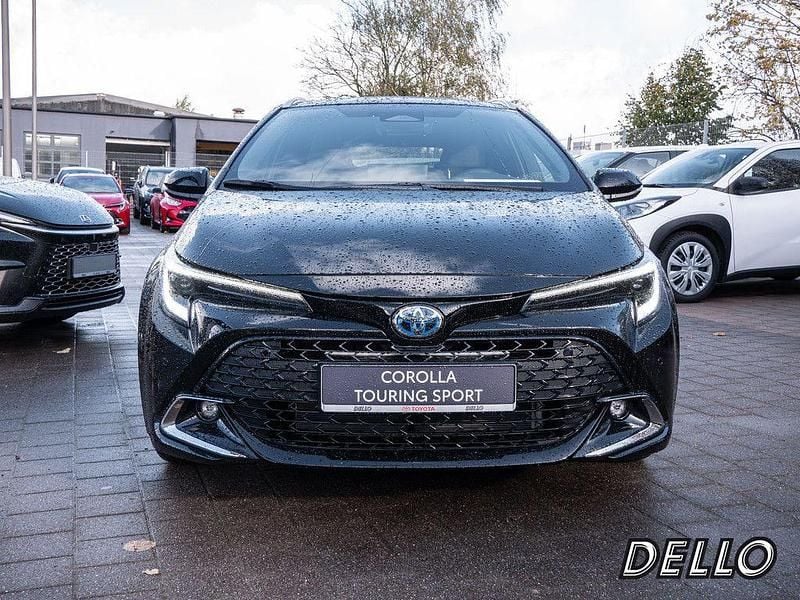 Neu Toyota Corolla 196 PS (144 kW) 2025 Schwarz Kombi