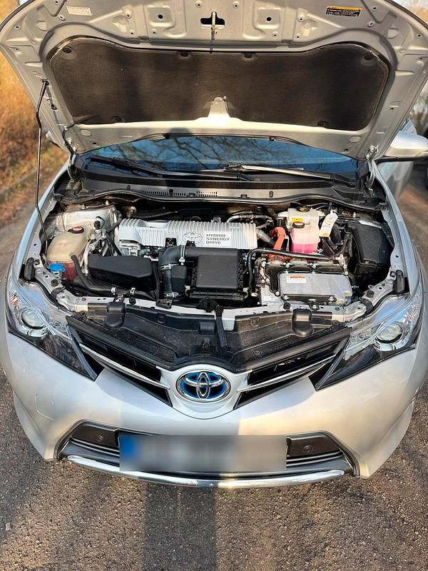 Gebraucht Toyota Auris 2015 Silber Kombi