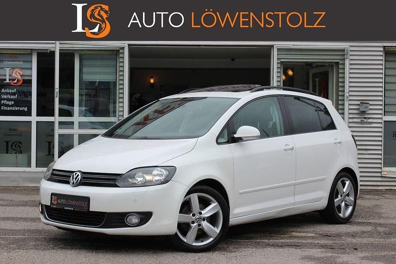 Weiß Gebraucht 2014 VW Golf VII Life Limousine | 9.490 € (Guter Preis) - Bild 1/4