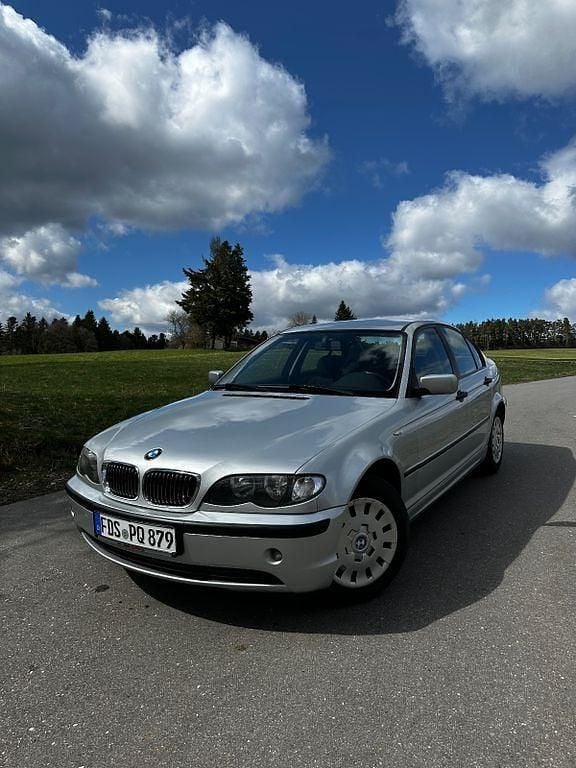 Gebraucht BMW 316 116 PS (85 kW) 2003 Silber Limousine