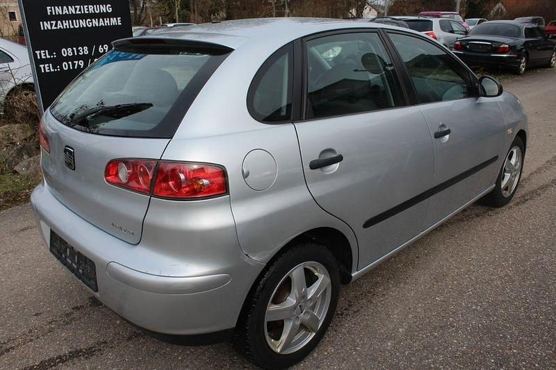 Gebraucht Seat Ibiza 64 PS (47 kW) 2004 Silber Kleinwagen