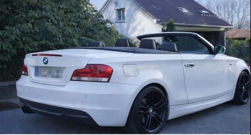 Gebraucht BMW 135 Cabriolet Performance 306 PS (225 kW) 2011 Weiß Cabrio