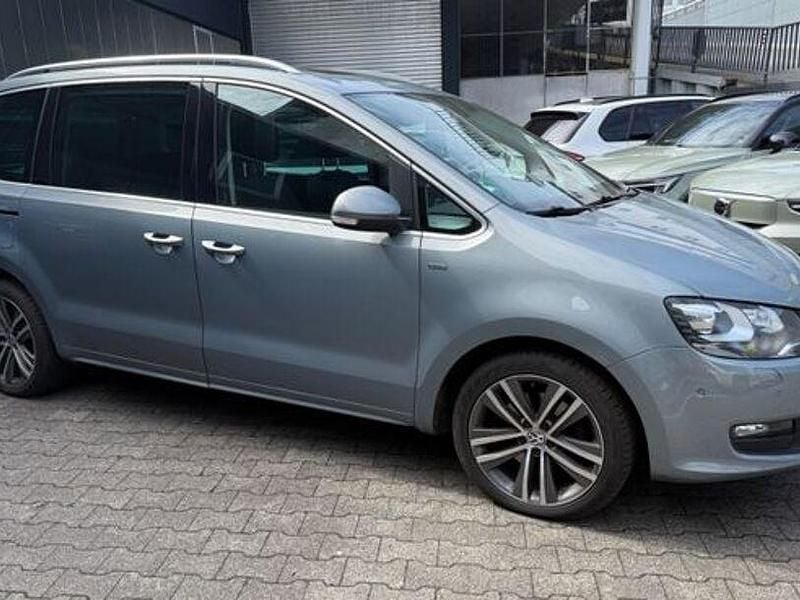 Gebraucht VW Sharan Life 177 PS (130 kW) 2013 Grau Van / Kleinbus