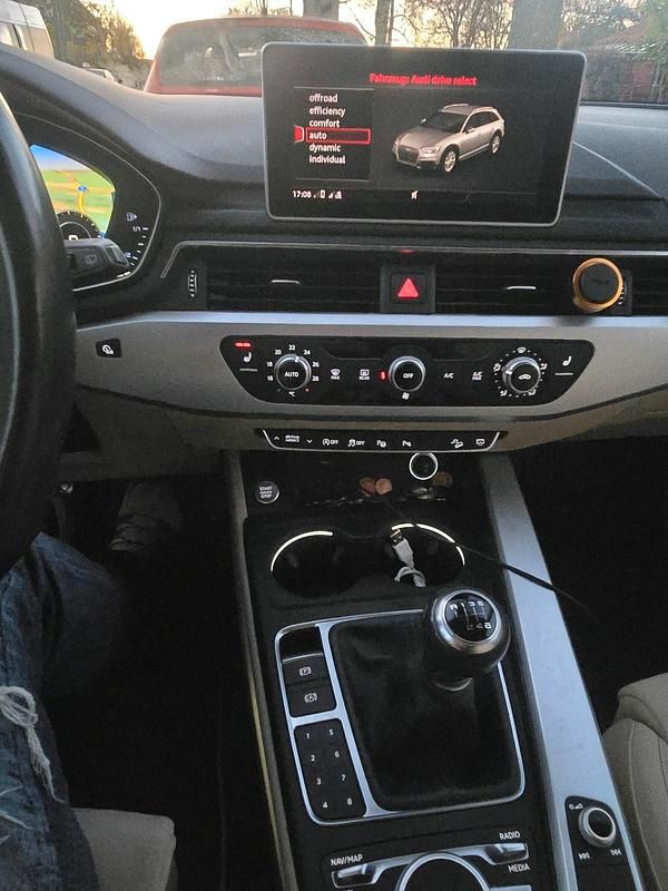 Gebraucht Audi A4 Allroad Comfort 190 PS (139 kW) 2017 Weiß Kombi