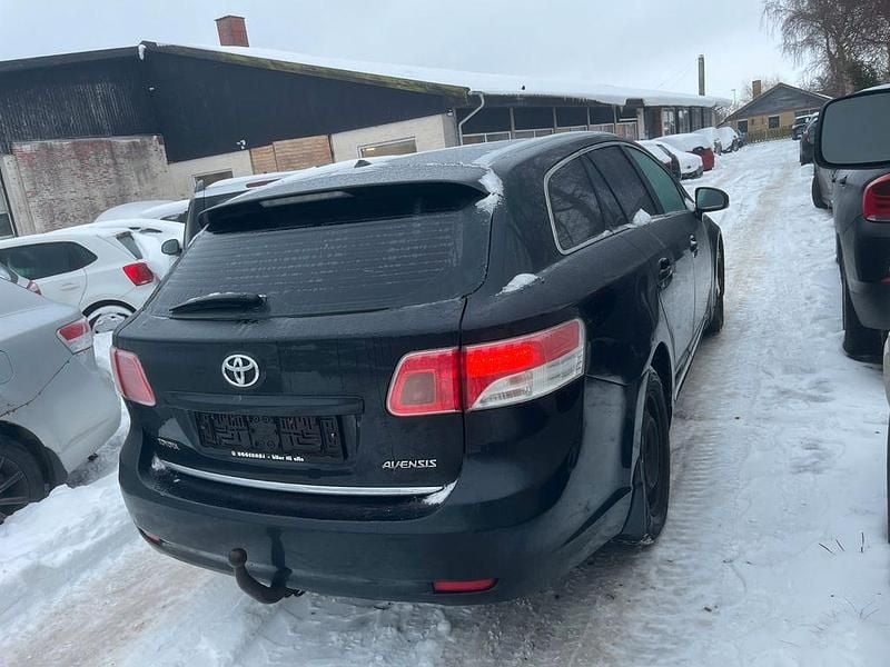 Gebraucht Toyota Avensis T2 147 PS (108 kW) 2010 Schwarz Limousine