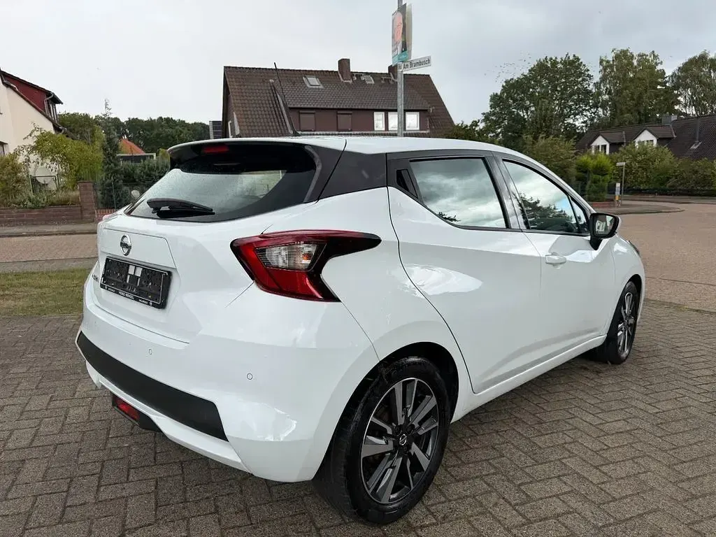 Gebraucht Nissan Micra 71 PS (52 kW) 2018 Weiß Kleinwagen