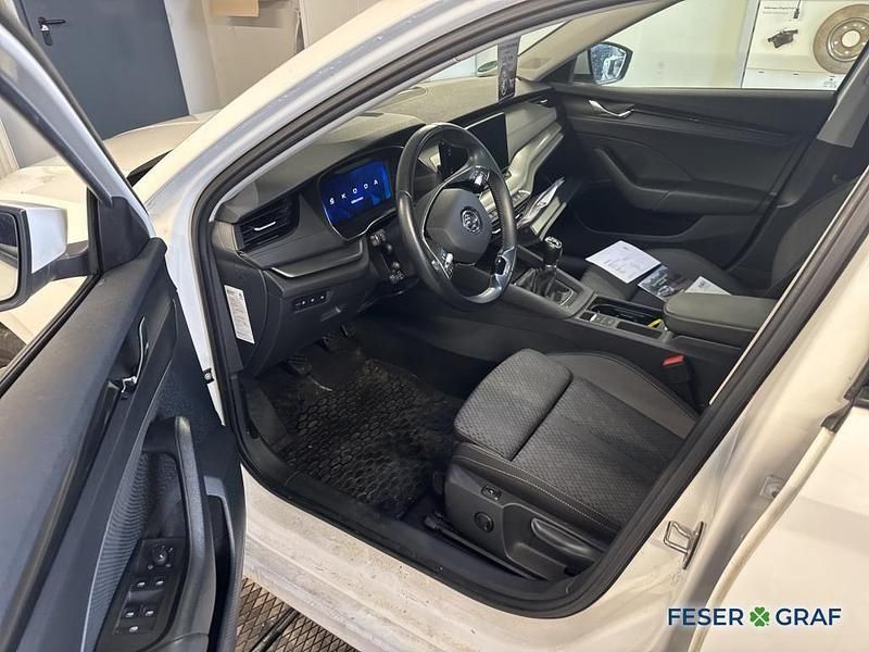 Gebraucht Skoda Octavia 150 PS (110 kW) 2022 Candy weiss Kombi