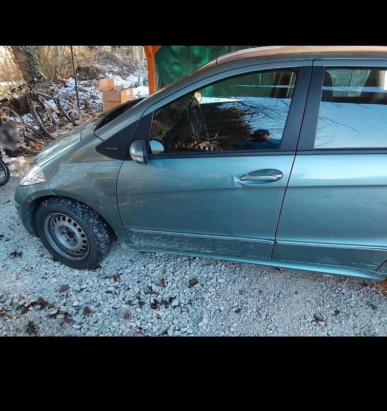 Gebraucht Mercedes A180 108 PS (79 kW) 2005 Andere farben Kleinwagen