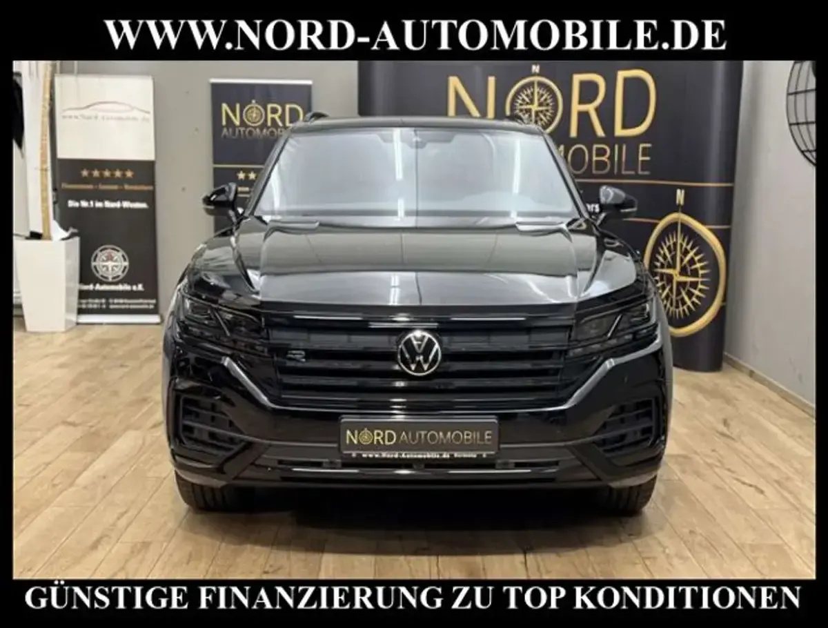 Gebraucht VW Touareg Style 286 PS (210 kW) 2021 Deep black perleffek (metallic) SUV