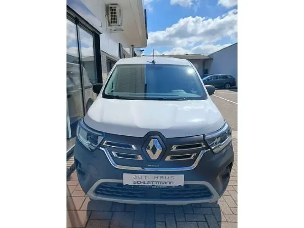 Usata Renault Kangoo 89 kW (122 CV) 2024 Bianco Monovolume