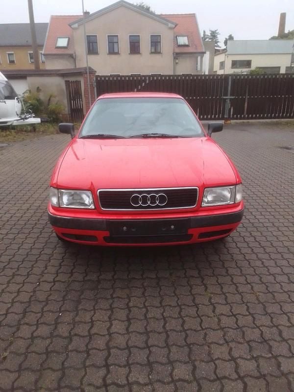 Rot Gebraucht 1994 Audi 80 Limousine | 2.900 € - Bild 1/4