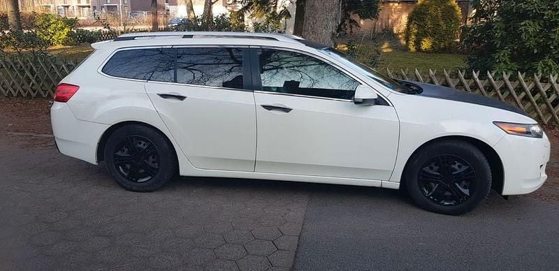 Gebraucht Honda Accord Executive 150 PS (110 kW) 2008 Weiß Kombi
